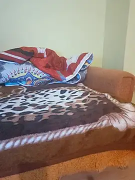 Ivaemi1 online show from 10.05.25