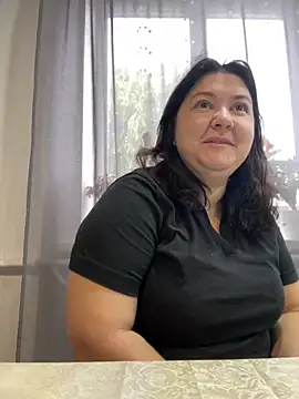 Snapshot of Liza_Will chatting on 10.25.25 Liza Will online show from 10.25.25