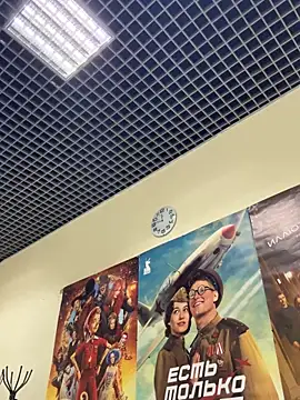 Snapshot of Liza_Will chatting on 11.13.25 Liza Will online show from 11.13.25