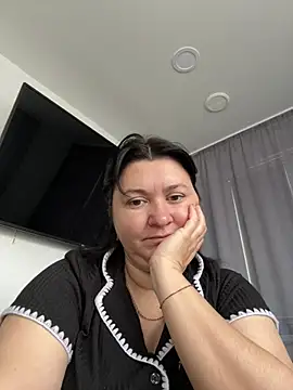 Snapshot of Liza_Will chatting on 02.06.26 Liza Will online show from 02.06.26