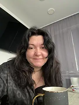 Snapshot of Liza_Will chatting on 02.18.26 Liza Will online show from 02.18.26