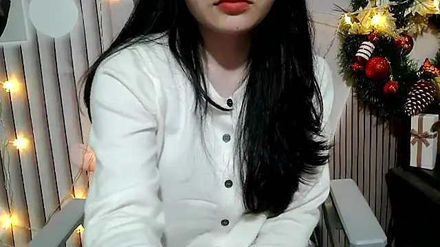 Emachiii online show from 12.17.25