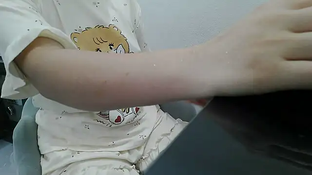 Snapshot of Emachiii chatting on 05.31.26 Emachiii online show from 05.31.26