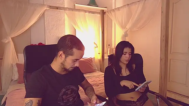 Snapshot of Laila_asher chatting on 10.02.25 Laila asher online show from 10.02.25