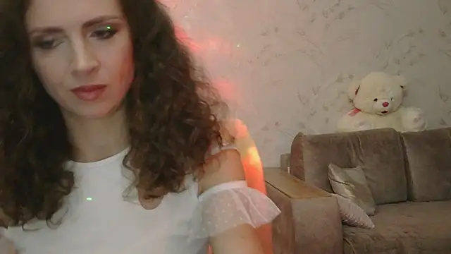 Amber Carrol online show from 12.21.25