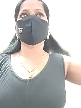 shivani27 online show from 10.07.25