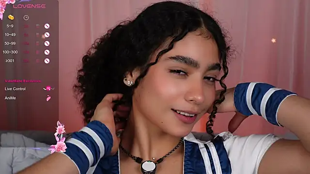 Victoria Curly online show from 10.04.25