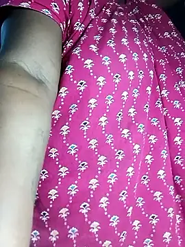 Snapshot of Nude-Priya2 chatting on 06.04.26 Nude-Priya2 online show from 06.04.26