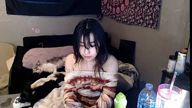 London Ray online show from 11.14.25