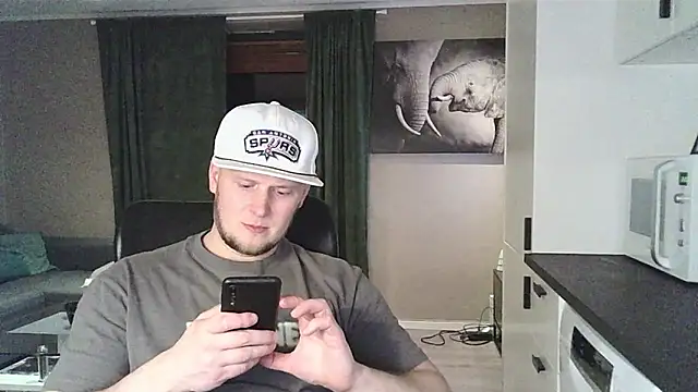 Snapshot of Dartanjanas13 chatting on 02.21.26 Dartanjanas13 online show from 02.21.26