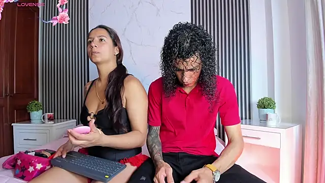 JackAndRosse  online show from 04.10.26