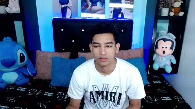 x oliver x online show from 10.09.25