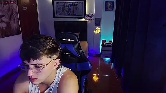 Snapshot of Justin_trevor1 chatting on 10.03.25 Justin trevor1 online show from 10.03.25