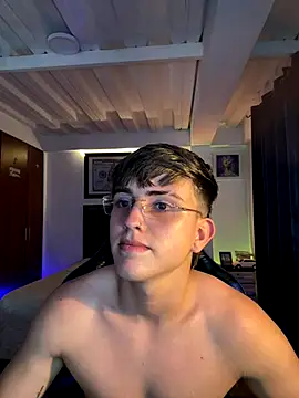 Snapshot of Justin_trevor1 chatting on 10.24.25 Justin trevor1 online show from 10.24.25