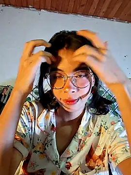Snapshot of dolliette24 chatting on 07.24.26 dolliette24 online show from 07.24.26