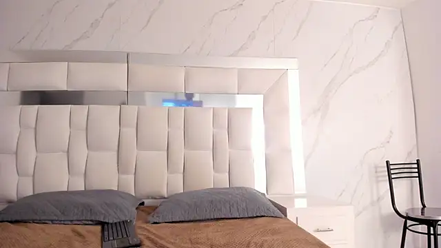 Maia Park online show from 01.12.26