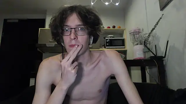 Snapshot of LovesomeCookie chatting on 09.08.25 LovesomeCookie online show from 09.08.25