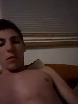 Snapshot of sexyman04 chatting on 01.08.26 sexyman04 online show from 01.08.26