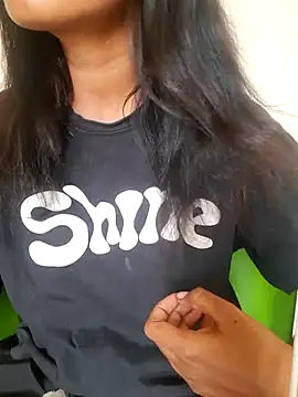 Snapshot of AnkitaDevi chatting on 06.21.26 AnkitaDevi online show from 06.21.26