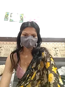 Snapshot of Yourhotsweetgirl chatting on 10.06.25 Yourhotsweetgirl online show from 10.06.25