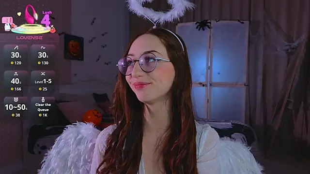 AvrilLeMell online show from 10.25.25