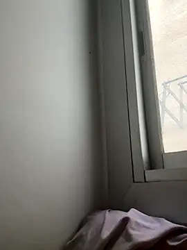 Romanalegre online show from 10.16.25