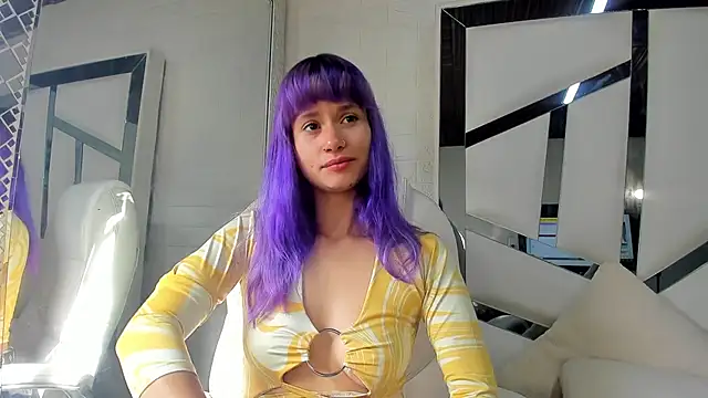 Snapshot of barbieambar chatting on 09.23.25 barbieambar online show from 09.23.25