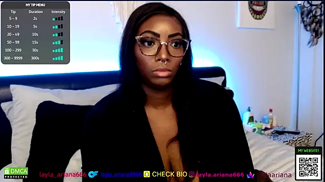 LaylaAriana online show from 11.07.25