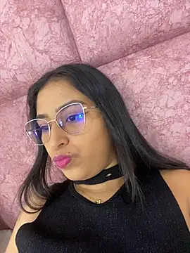 AmyStar1 online show from 09.26.25