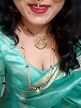 Snapshot of Niharika555 chatting on 07.18.26 Niharika555 online show from 07.18.26