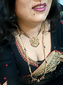 Snapshot of Niharika555 chatting on 07.25.26 Niharika555 online show from 07.25.26