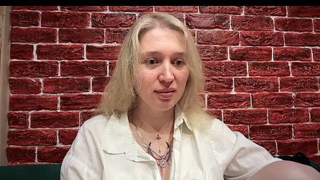 CitrusBlissss online show from 10.28.25