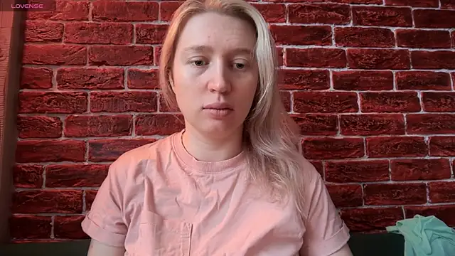 CitrusBlissss online show from 11.13.25