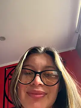 KoraSweett online show from 12.05.25