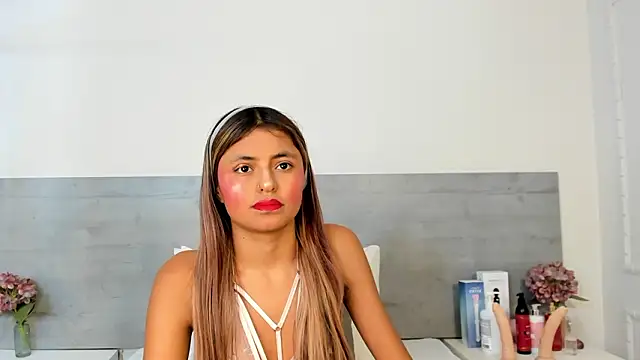 Snapshot of sunnyWhitee chatting on 02.02.26 sunnyWhitee online show from 02.02.26