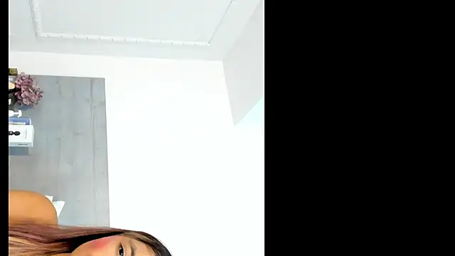 Snapshot of sunnyWhitee chatting on 02.10.26 sunnyWhitee online show from 02.10.26