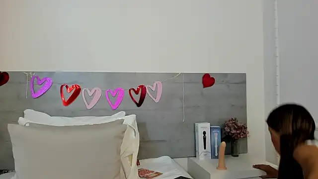 Snapshot of sunnyWhitee chatting on 02.12.26 sunnyWhitee online show from 02.12.26