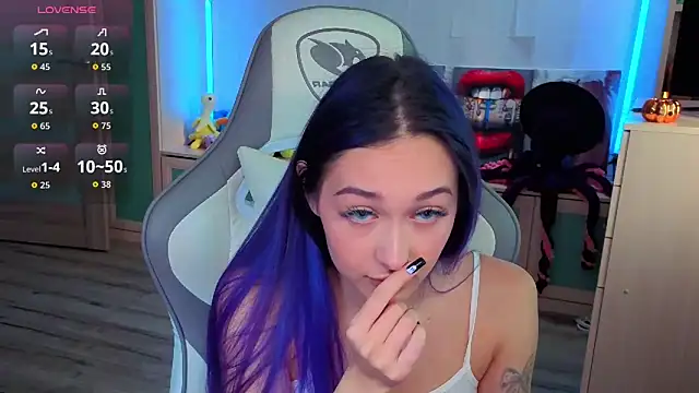 Snapshot of Im_suka chatting on 11.01.25 Im suka online show from 11.01.25