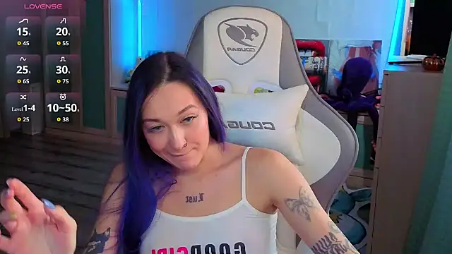 Snapshot of Im_suka chatting on 12.01.25 Im suka online show from 12.01.25