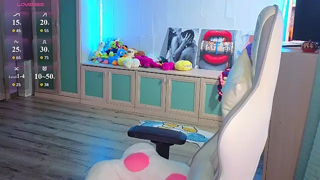 Snapshot of Im_suka chatting on 12.02.25 Im suka online show from 12.02.25