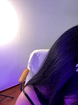 Snapshot of linlin886 chatting on 09.17.25 linlin886 online show from 09.17.25