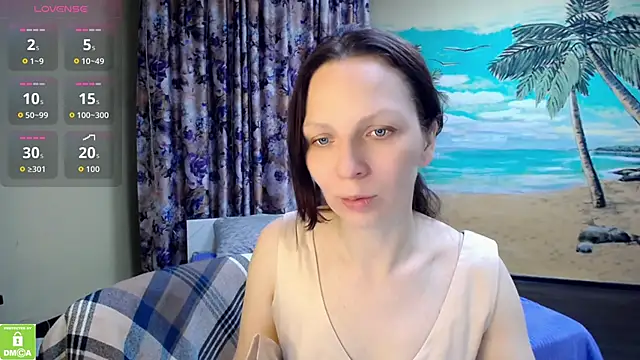 Snapshot of Graceful_Lady chatting on 04.08.26 Graceful Lady online show from 04.08.26