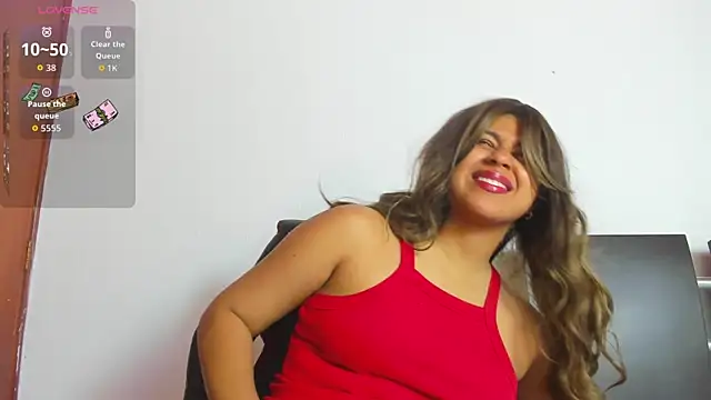 Snapshot of _Vale21_ chatting on 09.16.25  Vale21  online show from 09.16.25