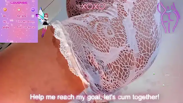 BrandyQueenx online show from 12.03.25