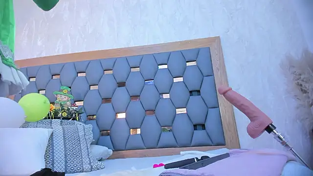 crystal sm online show from 03.17.26