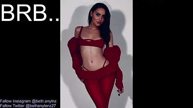 bethanyLenz online show from 11.19.25