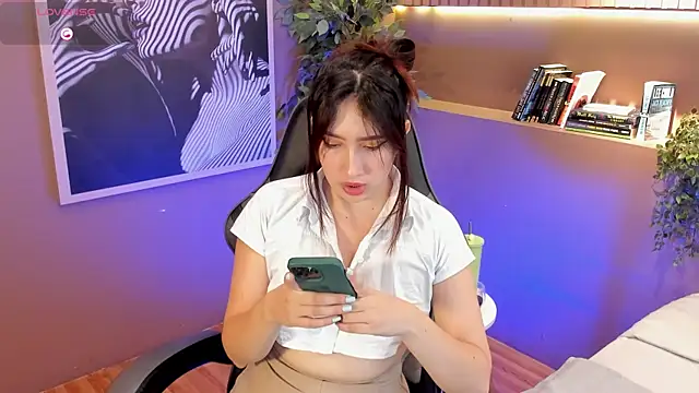 Skyyle  online show from 04.01.26