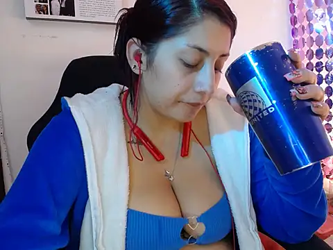 Nicol V online show from 10.24.25