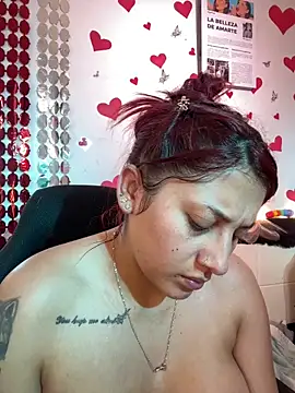 Snapshot of Nicol_V chatting on 02.28.26 Nicol V online show from 02.28.26