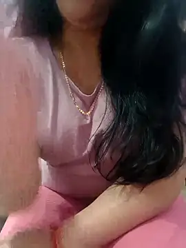 Snapshot of roshni_agrawal0 chatting on 03.04.26 roshni agrawal0 online show from 03.04.26